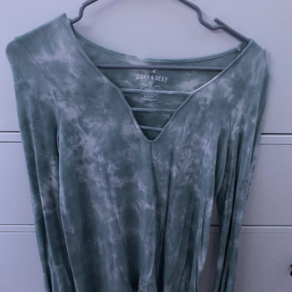 American Eagle Long Sleeve